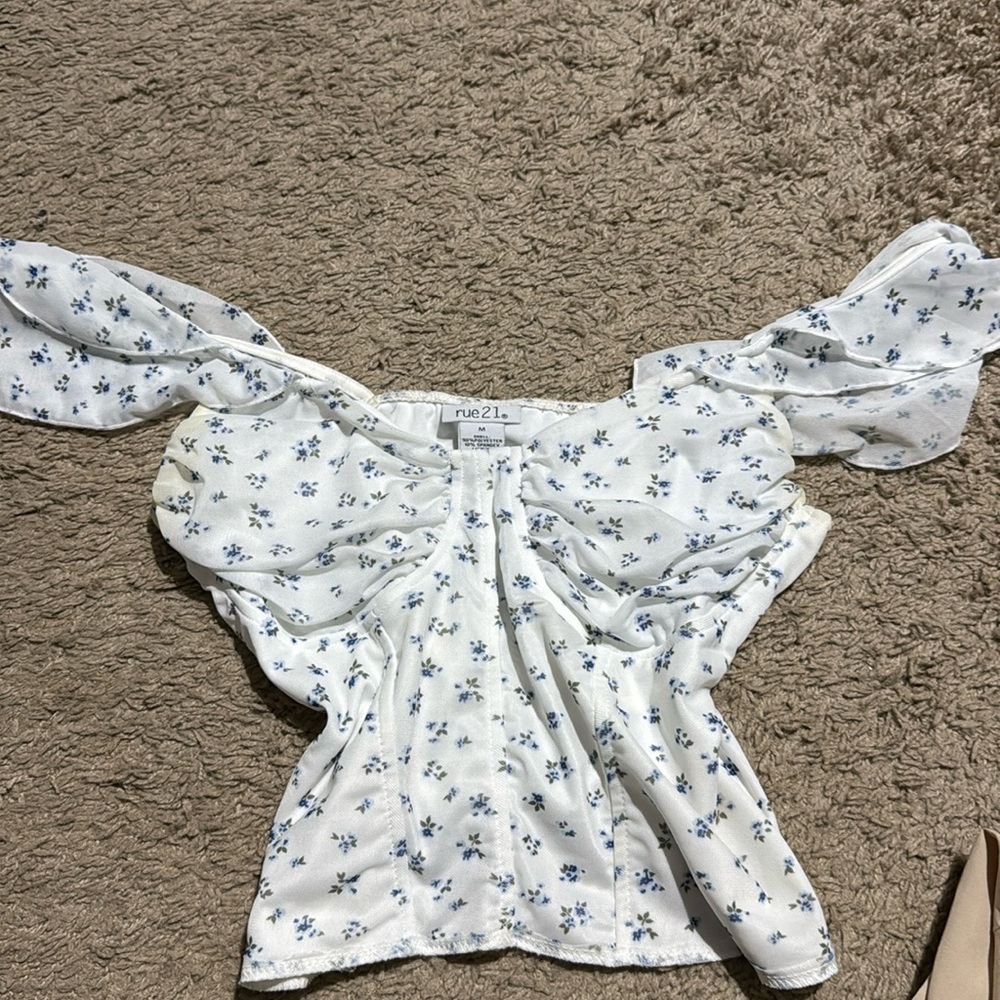 rue21 crop shirt